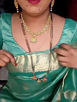 Snapshot of Niharika555 chatting on 04.24.26 Niharika555 online show from 04.24.26