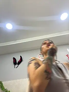 KoraSweett online show from 10.16.25