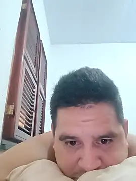 Snapshot of reguetones92 chatting on 09.08.25 reguetones92 online show from 09.08.25