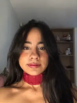 Snapshot of SelinaCatt_ chatting on 11.15.25 SelinaCatt online show from 11.15.25