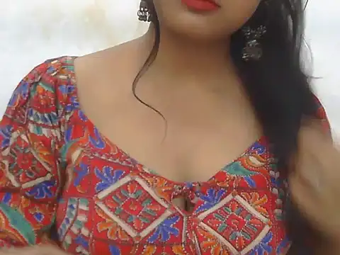 POOJA 199 online show from 10.06.25