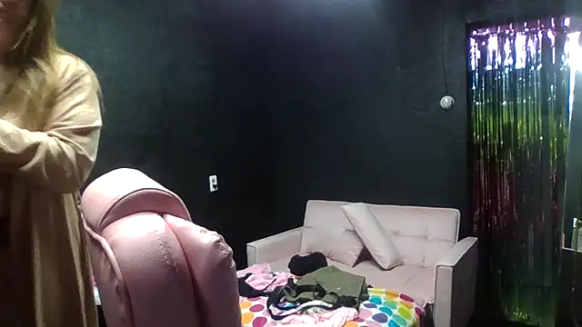 bigb00tycass online show from 11.23.25