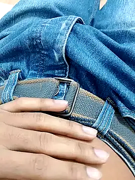 Saxyboy2002 online show from 11.26.25