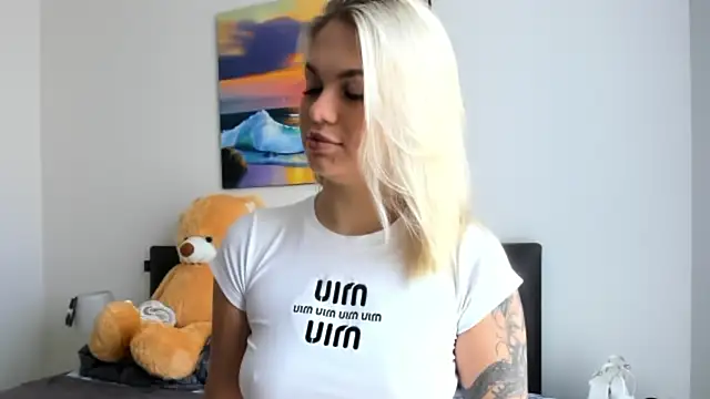 Snapshot of Ivory_Soul chatting on 07.14.26 Ivory Soul online show from 07.14.26