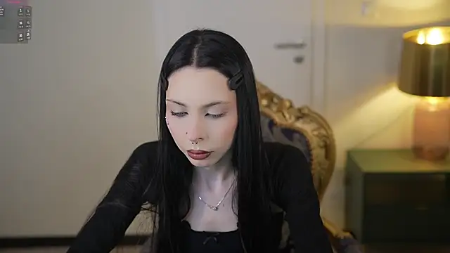 Snapshot of VivianSweet_ chatting on 02.01.26 VivianSweet online show from 02.01.26