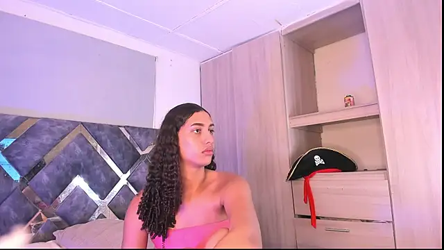 candice777 online show from 10.14.25