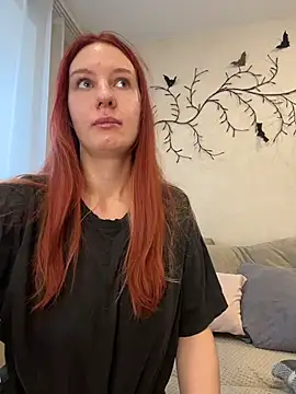 Hera Mark online show from 11.16.25