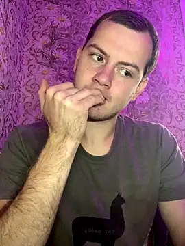 Snapshot of sal0mka chatting on 10.13.25 sal0mka online show from 10.13.25