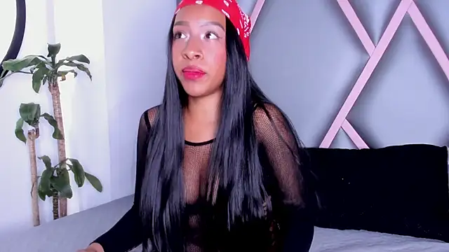 Euphoria 07 online show from 11.19.25