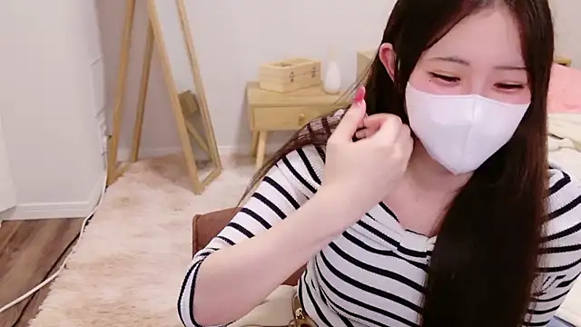 MOEMOE-Q online show from 09.09.25