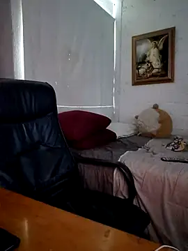 Snapshot of Tonalicius42 chatting on 10.13.25 Tonalicius42 online show from 10.13.25