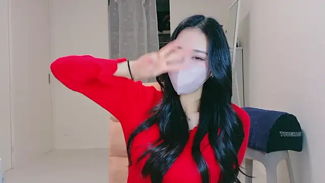 Snapshot of ramuchan_desu chatting on 02.14.26 ramuchan desu online show from 02.14.26