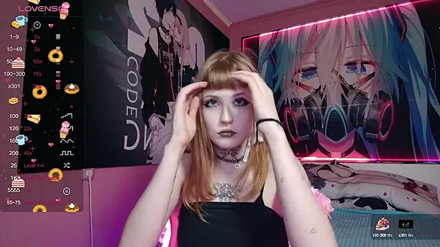 Snapshot of MilkMeSoftly chatting on 10.11.25 MilkMeSoftly online show from 10.11.25