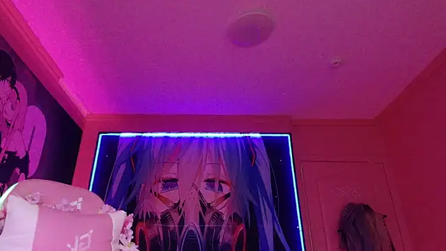 Snapshot of MilkMeSoftly chatting on 10.16.25 MilkMeSoftly online show from 10.16.25