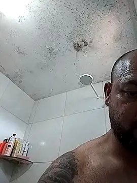 Snapshot of gsaboy chatting on 09.29.25 gsaboy online show from 09.29.25