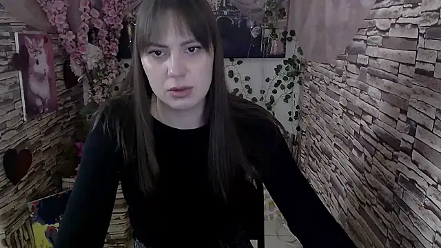 Amanda Bright  online show from 10.15.25