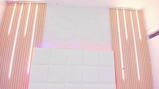 Elody rousse online show from 11.05.25