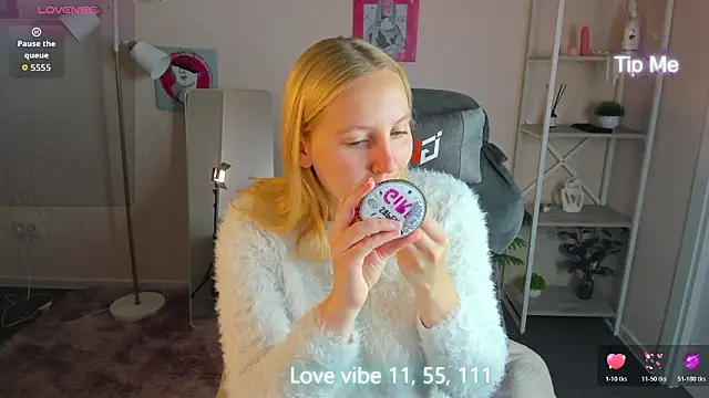 Anna Chelsea online show from 02.06.26