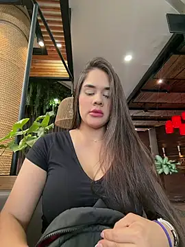 BellaLeclair online show from 06.02.26