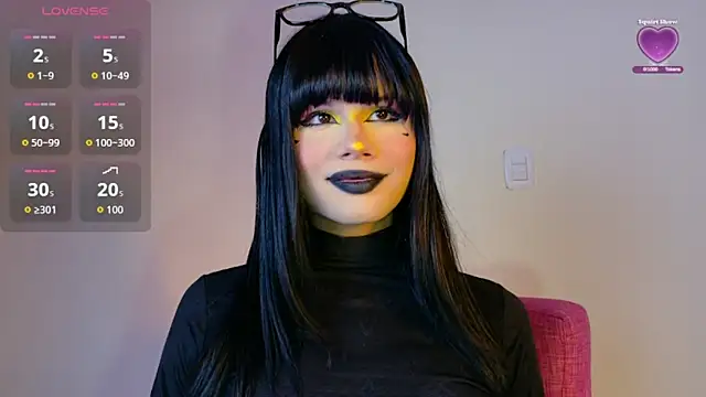 NATASHAA WINZ online show from 10.03.25