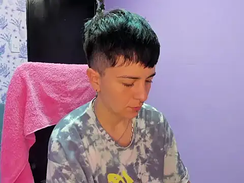  Hannah Hot online show from 09.27.25