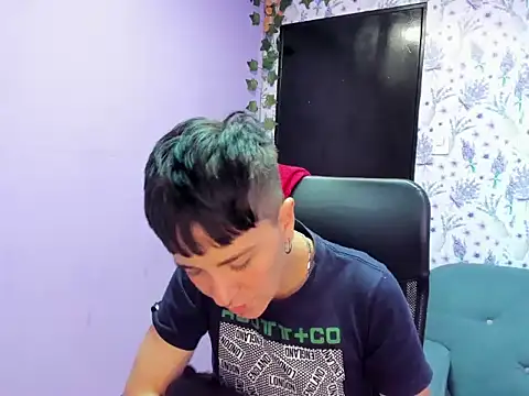  Hannah Hot online show from 09.28.25