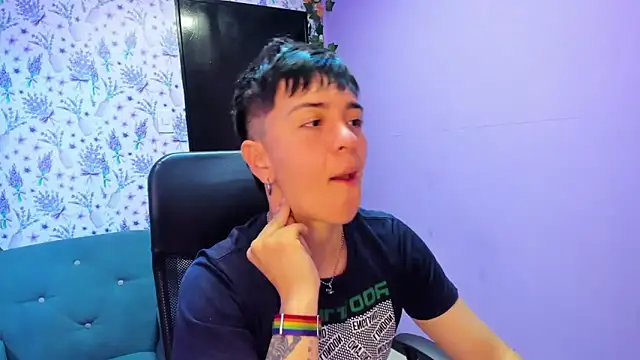  Hannah Hot online show from 10.16.25