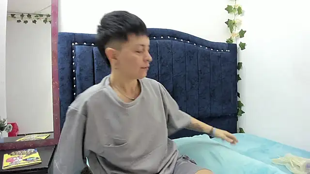  Hannah Hot online show from 11.29.25