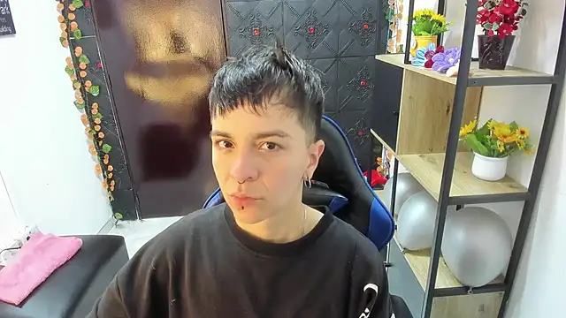  Hannah Hot online show from 04.12.26