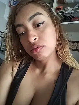 Snapshot of shanell_saenz chatting on 06.14.26 shanell saenz online show from 06.14.26