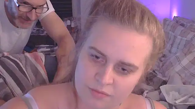 Snapshot of Sexyblonde12344 chatting on 10.16.25 Sexyblonde12344 online show from 10.16.25