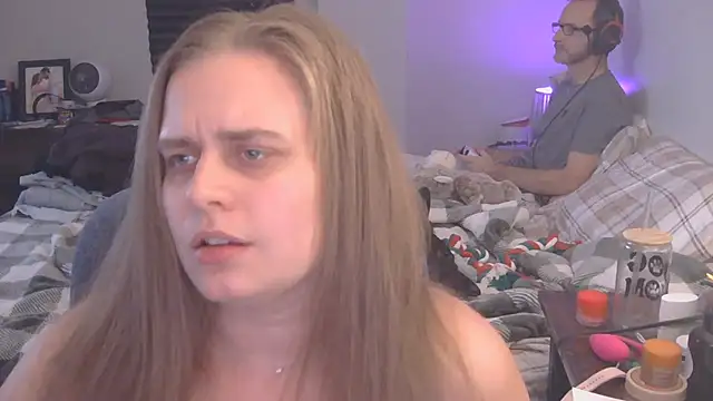 Snapshot of Sexyblonde12344 chatting on 11.07.25 Sexyblonde12344 online show from 11.07.25