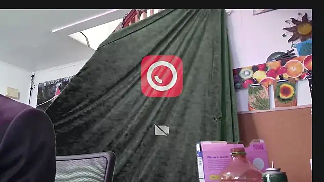 Snapshot of MasterDaddyCool chatting on 10.24.25 MasterDaddyCool online show from 10.24.25