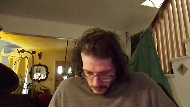 Snapshot of MasterDaddyCool chatting on 11.10.25 MasterDaddyCool online show from 11.10.25