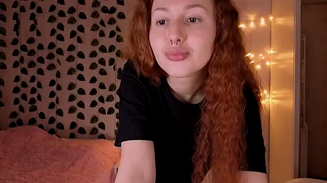 Snapshot of lina_red_xxx chatting on 09.14.25 lina red xxx online show from 09.14.25