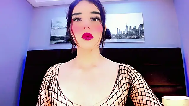 Snapshot of Valeria_Rouss chatting on 10.12.25 Valeria Rouss online show from 10.12.25