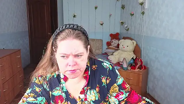 Snapshot of Audrey_Aura chatting on 09.19.25 Audrey Aura online show from 09.19.25