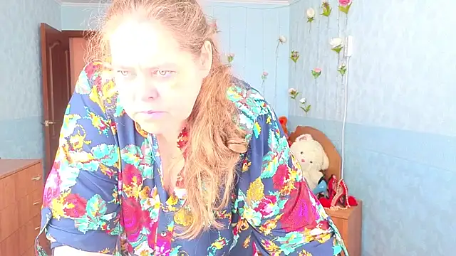 Snapshot of Audrey_Aura chatting on 09.21.25 Audrey Aura online show from 09.21.25