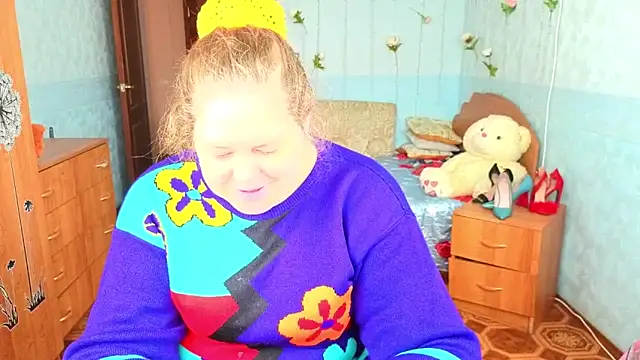 Snapshot of Audrey_Aura chatting on 10.12.25 Audrey Aura online show from 10.12.25