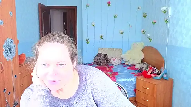 Snapshot of Audrey_Aura chatting on 10.25.25 Audrey Aura online show from 10.25.25