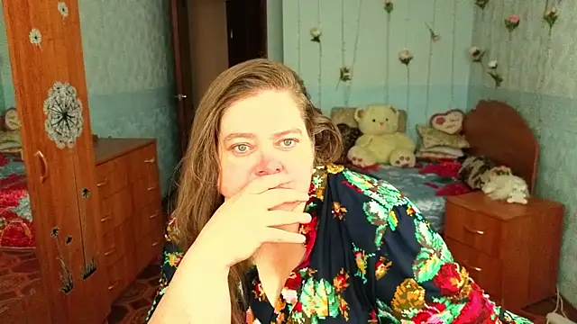 Snapshot of Audrey_Aura chatting on 11.05.25 Audrey Aura online show from 11.05.25