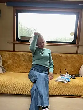 ladyboatlady online show from 09.14.25