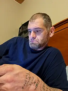 Snapshot of Bigdickcraig11 chatting on 11.09.25 Bigdickcraig11 online show from 11.09.25