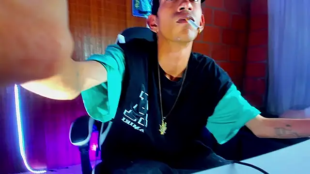 briamhoconor xh online show from 02.12.26