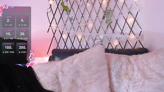 Hadid Jimenez  online show from 10.30.25