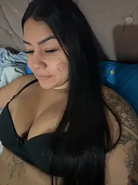 Snapshot of julianamascarada chatting on 11.11.25 julianamascarada online show from 11.11.25