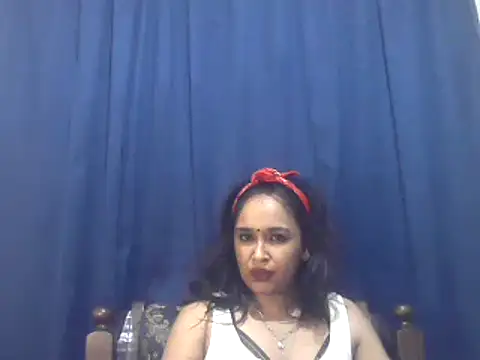 cute indianxo online show from 11.03.25