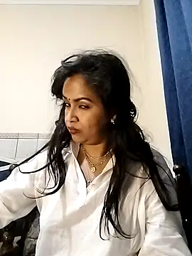 cute indianxo online show from 02.28.26