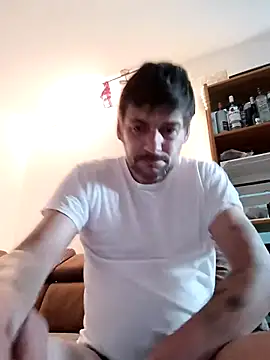 Snapshot of a7ex chatting on 09.14.25 a7ex online show from 09.14.25