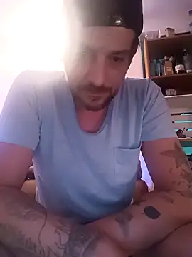 Snapshot of a7ex chatting on 09.24.25 a7ex online show from 09.24.25